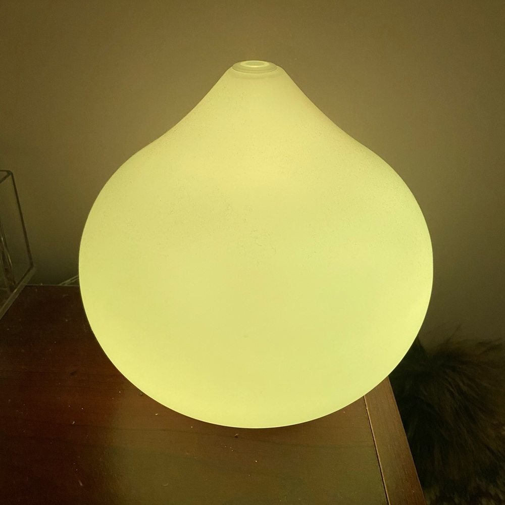 essential oil diffuser - Picture 2 of 5